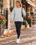 Felpa oversize da donna Viana con collo rotondo, pile, spalle scese e bordi a coste