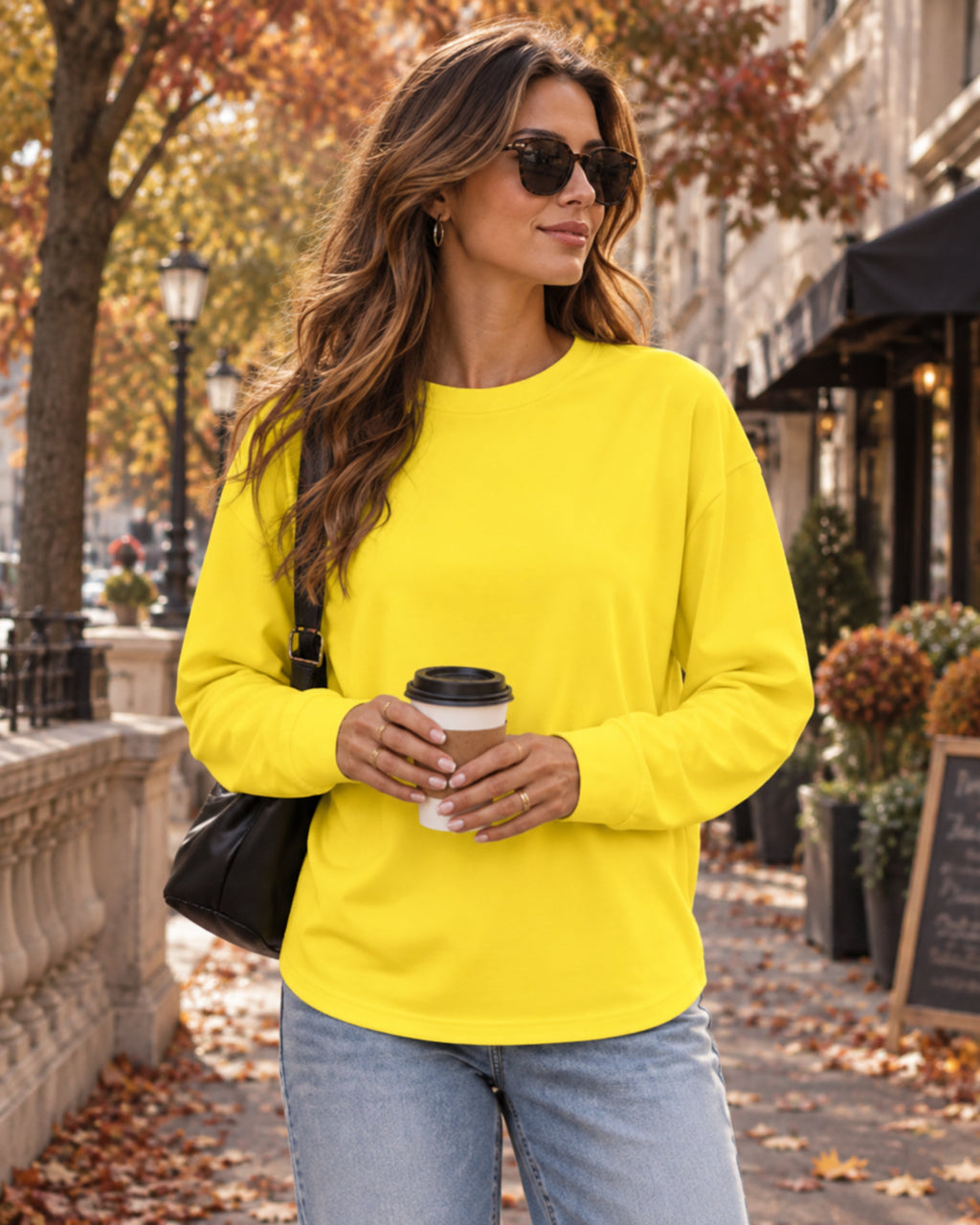 Top oversize da donna Petra – camicia casual a vestibilità comoda, in tessuto morbido ed elasticizzato, con scollo rotondo e maniche lunghe
