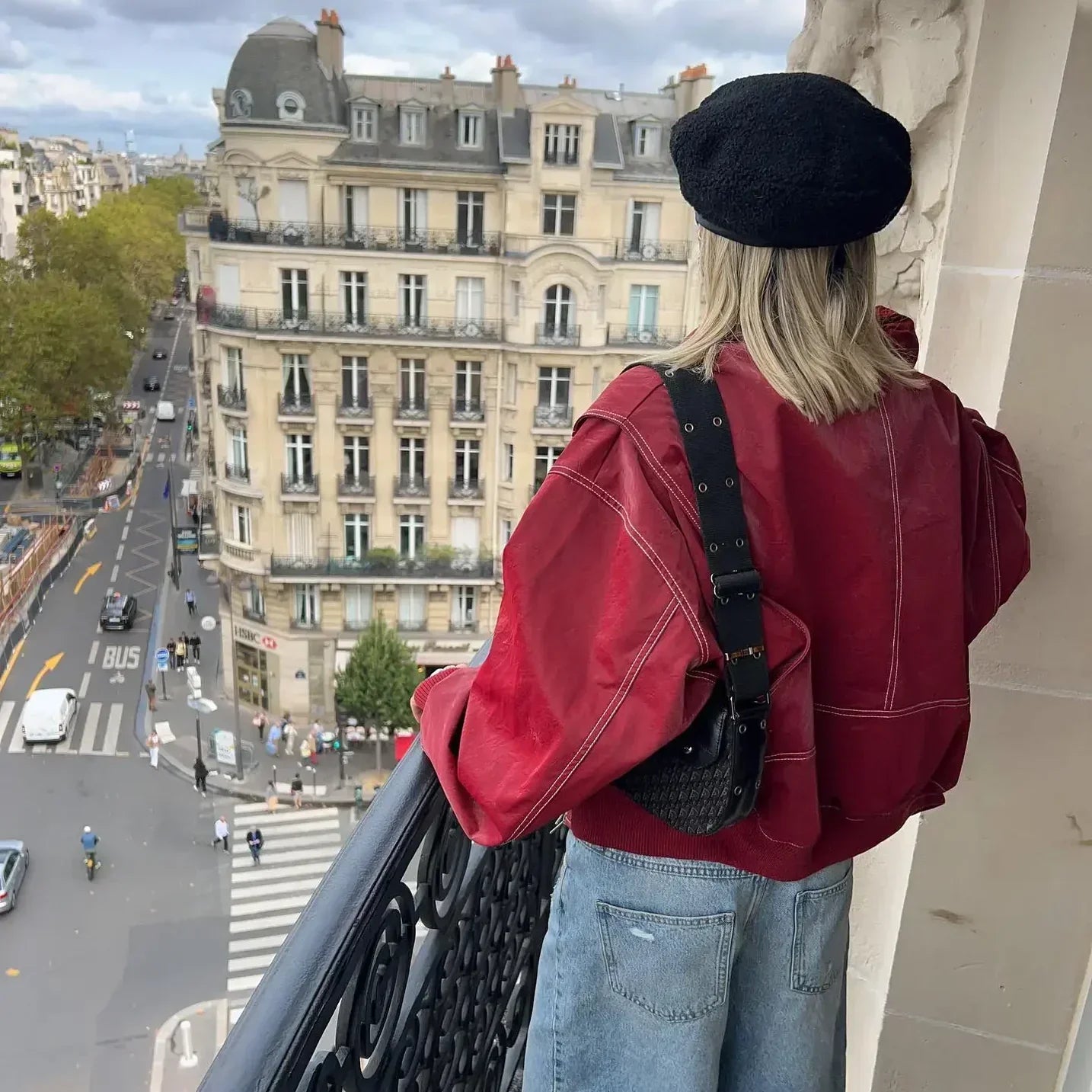 Ava Women's Jacket | Oversized Leather Bomber with Contrast Stitching 7