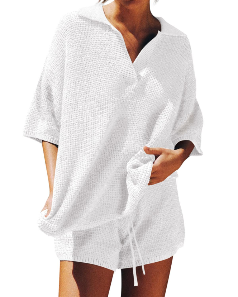 Chloe Lounge Set | Oversized V-Neck Sweater & High-Waisted Shorts 7
