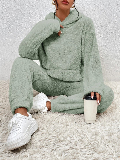 Luxe Lillie Lounge Set | Ultra-Soft Fleece, Oversized Hoodie & Joggers 1