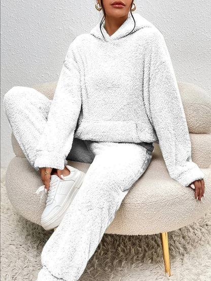 Luxe Lillie Lounge Set | Ultra-Soft Fleece, Oversized Hoodie & Joggers 6