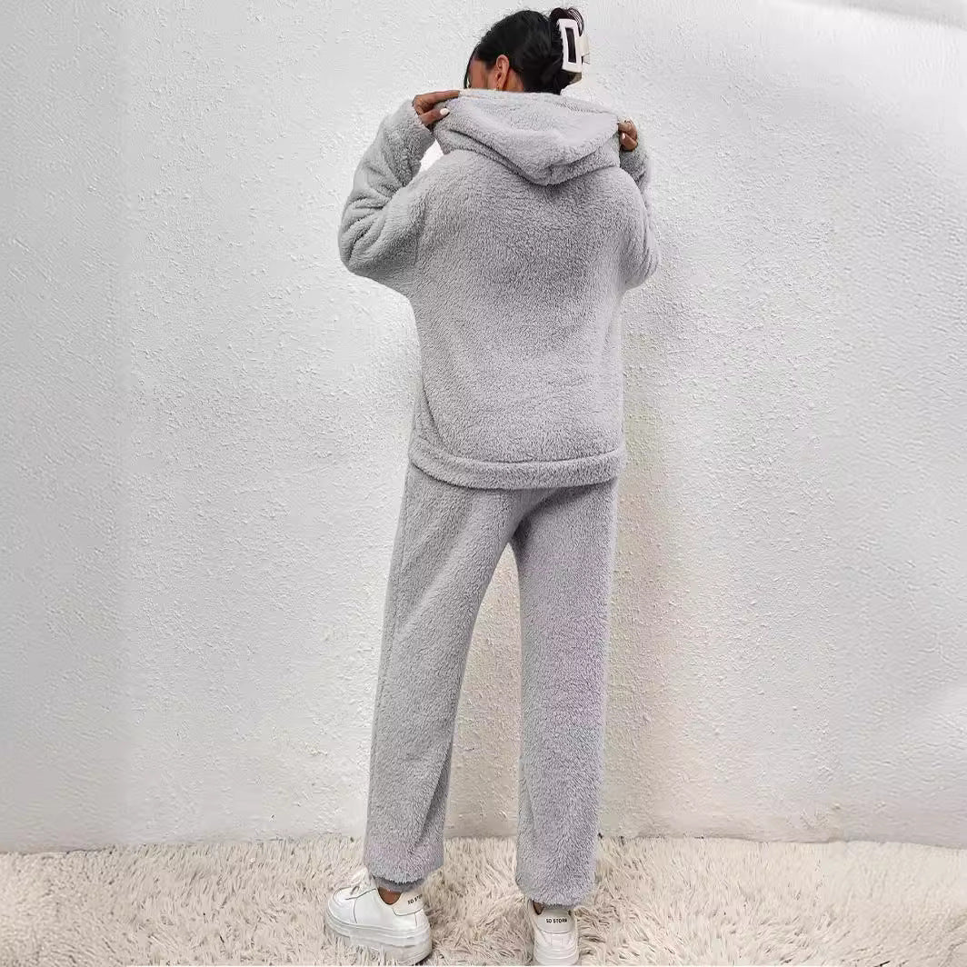 Luxe Lillie Lounge Set | Ultra-Soft Fleece, Oversized Hoodie & Joggers 7