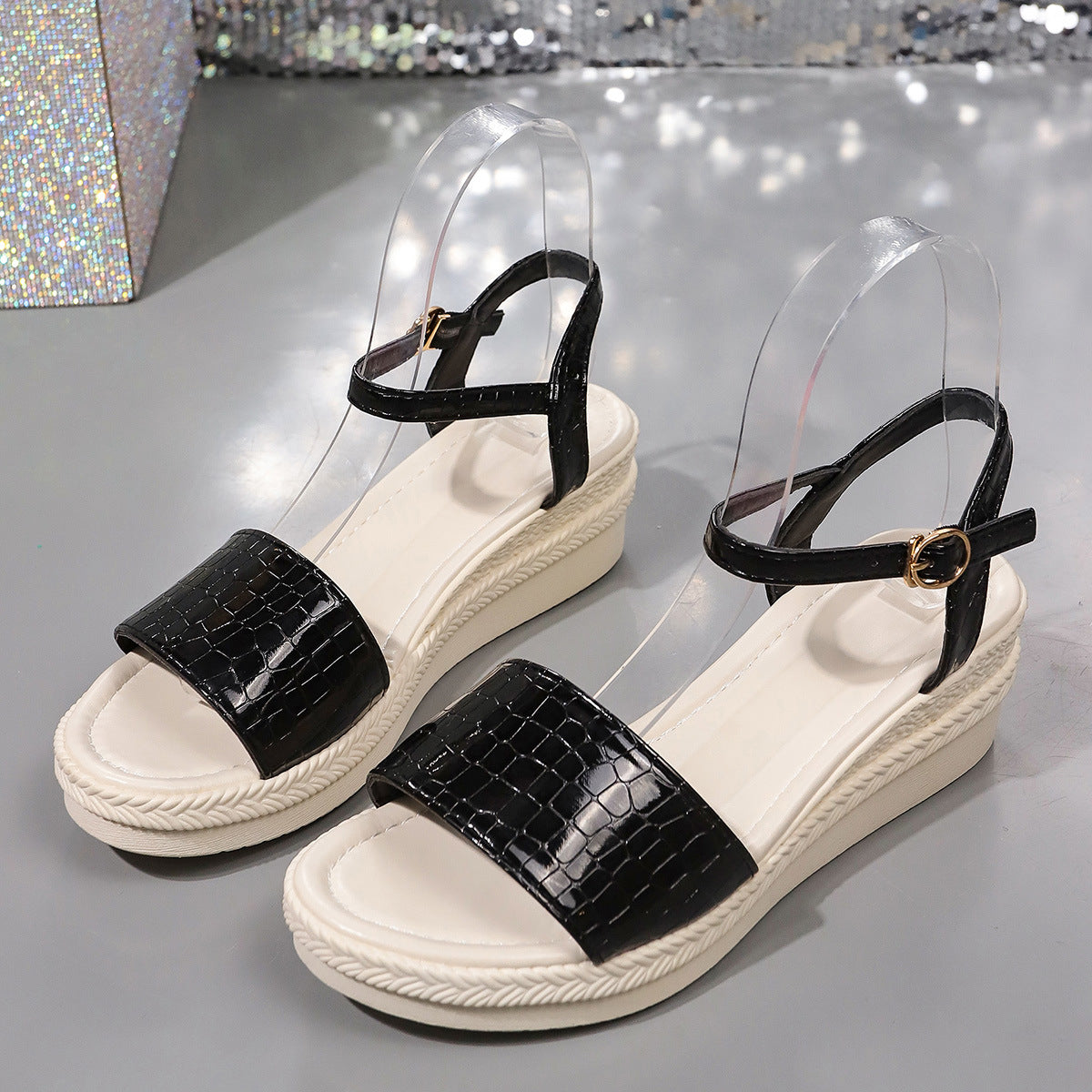Viva Sandals | Comfortable Wedge Sole, Elegant Design 6