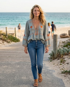 Blusa bohemia para mujer Sienna – Top chic de manga larga, holgado y con cuello en V bordado