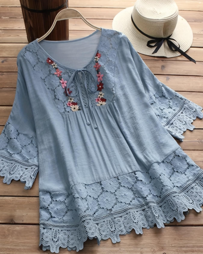 Camicetta boho da donna Savannah – Top con scollo a V ricamato, bordo in pizzo e maniche a campana