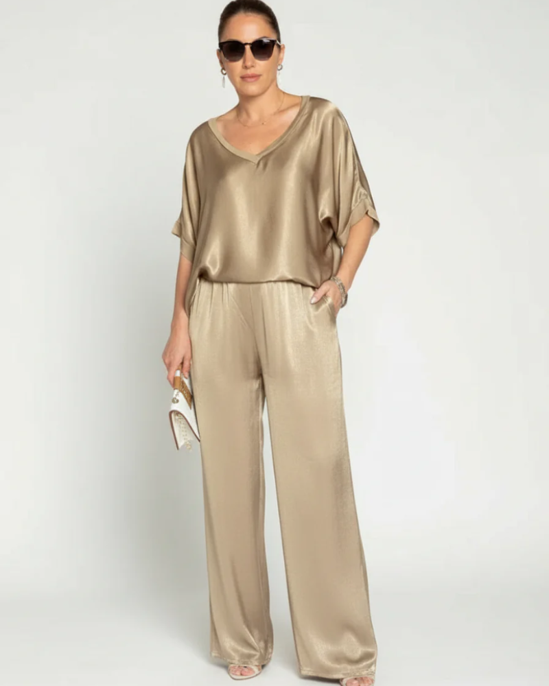 Conjunto de estar por casa de 2 piezas para mujer Sadie – Top satinado con cuello en V y pantalones de pierna ancha