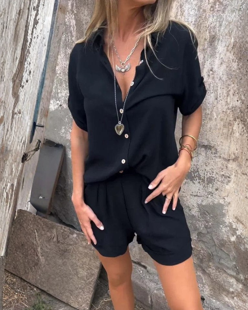 Conjunto de blusa y shorts para mujer Charlotte – Camisa abotonada con mangas remangadas y shorts a juego